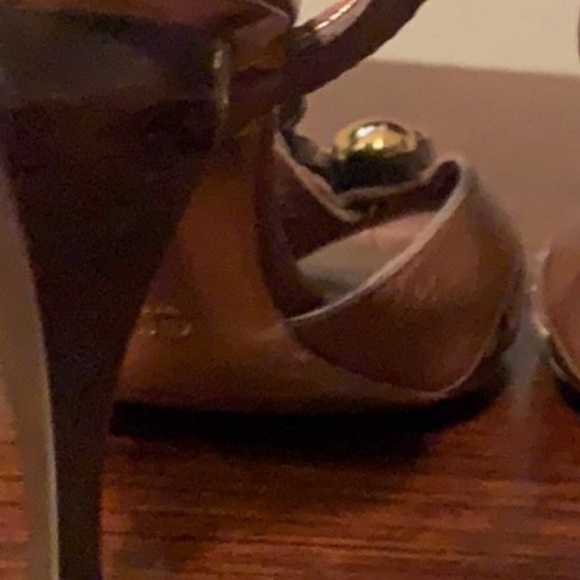 Miu Miu Gold T-Strap Sandals with Gold Beaded Embellishments - Picture 7 of 8